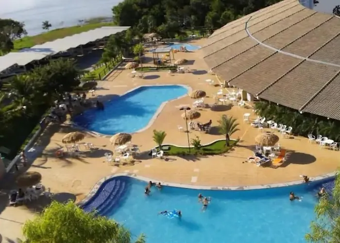 Enseada Nautico Residence